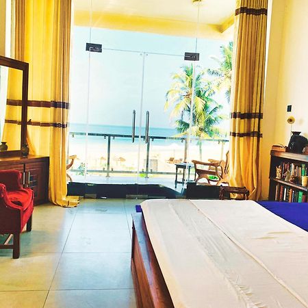 Kavin Beach Hotel ヒッカドゥワ エクステリア 写真