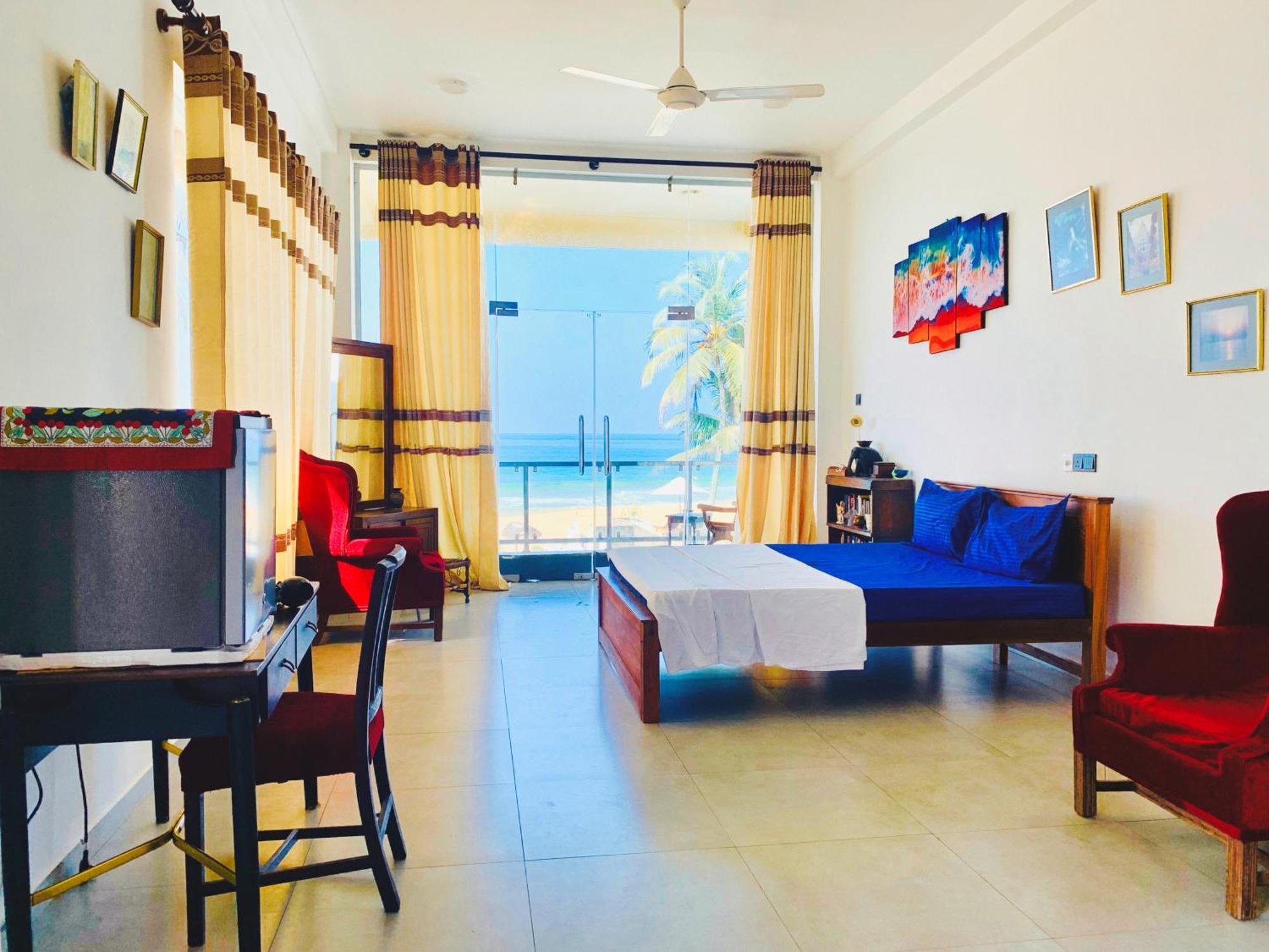 Kavin Beach Hotel ヒッカドゥワ エクステリア 写真